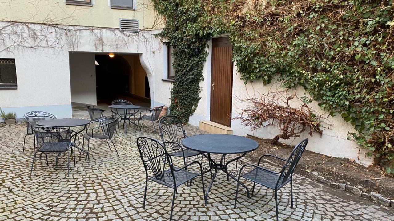 Hotel Goldener Loewe Zeulenroda-Triebes Extérieur photo