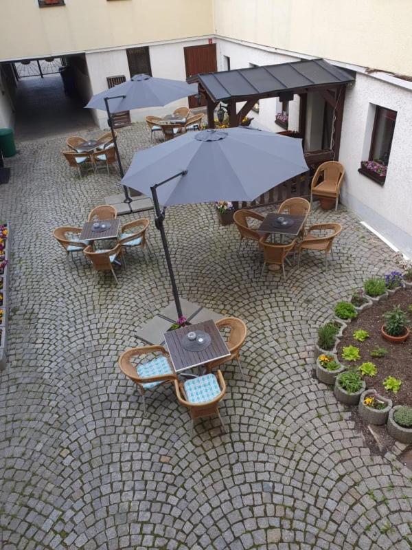 Hotel Goldener Loewe Zeulenroda-Triebes Extérieur photo
