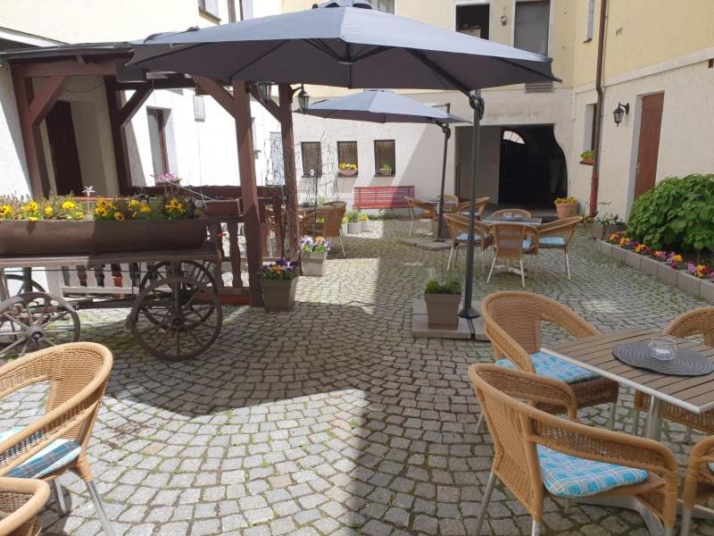 Hotel Goldener Loewe Zeulenroda-Triebes Extérieur photo