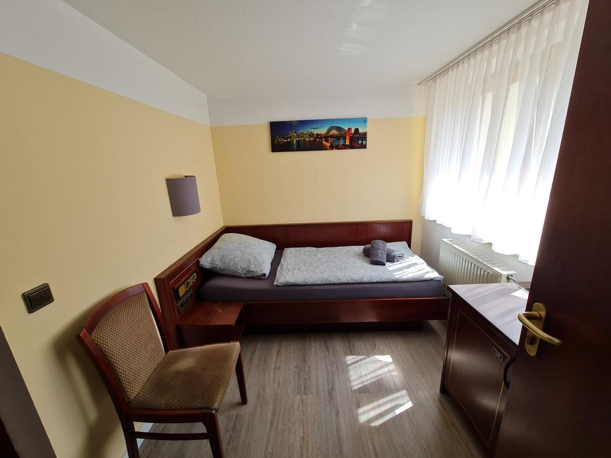 Hotel Goldener Loewe Zeulenroda-Triebes Extérieur photo